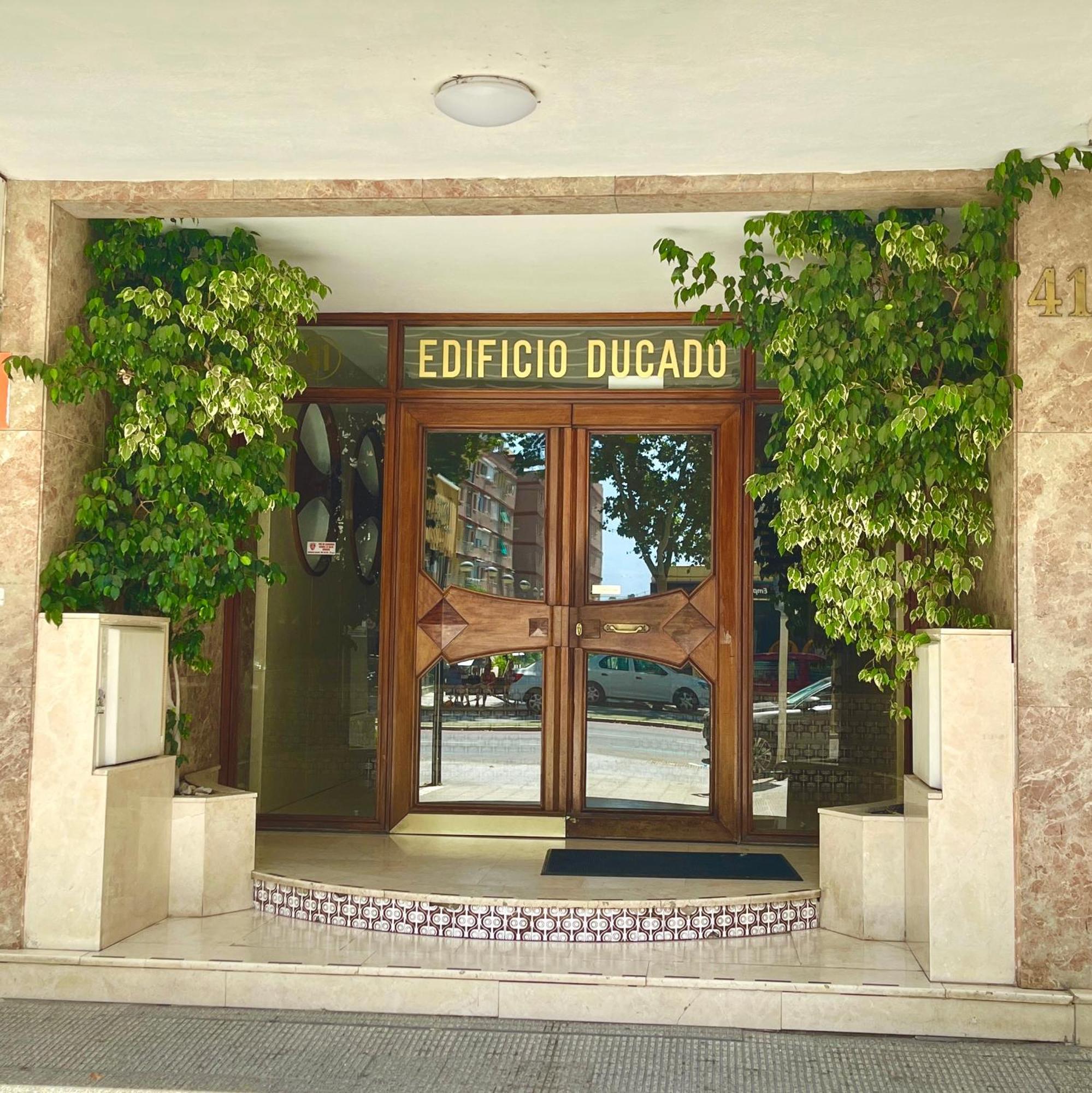Ducado 41 Playa Apartment เบนิดอร์ม ภายนอก รูปภาพ